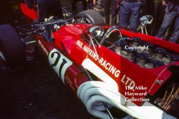 Mike Hailwood's Lola T142 in the paddock, Guards F5000 Championship, Oulton Park, April 1969.
