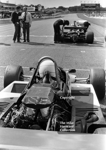 Geoff Lees, Ralt RH6/81 on the grid, John Howitt F2 Trophy race, Donington, 1981
