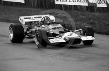 Graham Hill, Brooke Bond Oxo/Rob Walker Lotus 49C, Silverstone International Trophy 1970.
