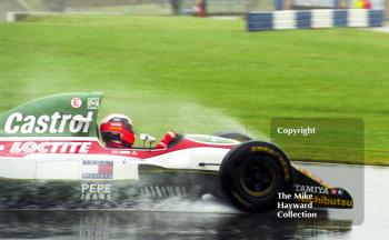 Johnny Herbert, Lotus 107B, Silverstone, British Grand Prix 1993.
