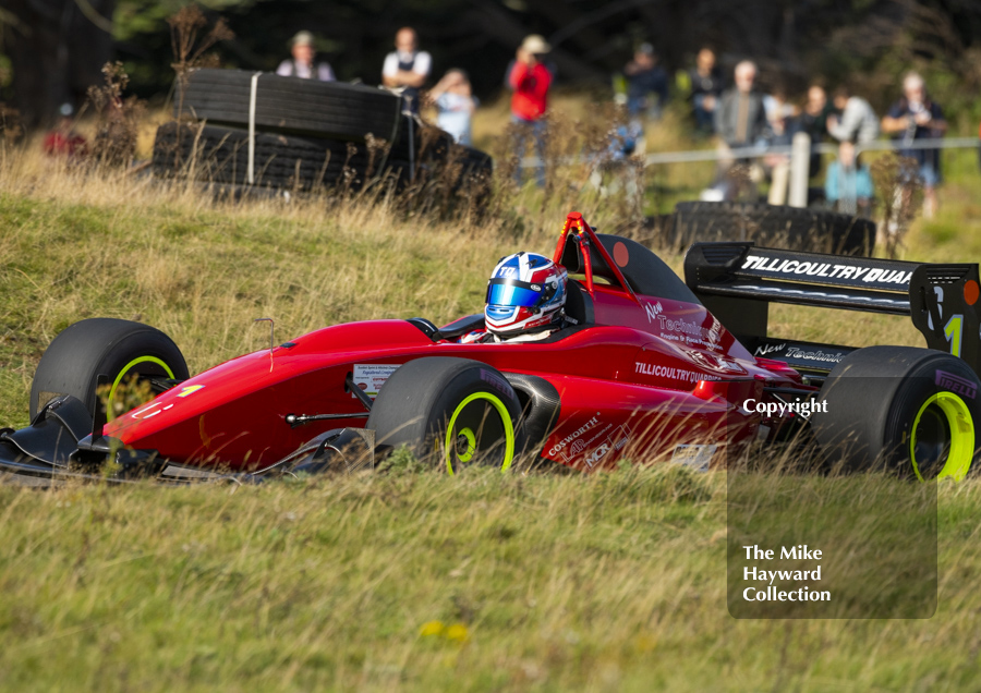 Wallace Menzies, Gould GR59-M, at Museum Bend, September 26 2021, Loton Park Hill Climb.
