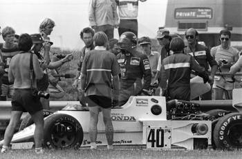 Stefan Johansson retires the Spirit Honda with fuel pump trouble on lap 5, British Grand Prix, Silverstone, 1983
