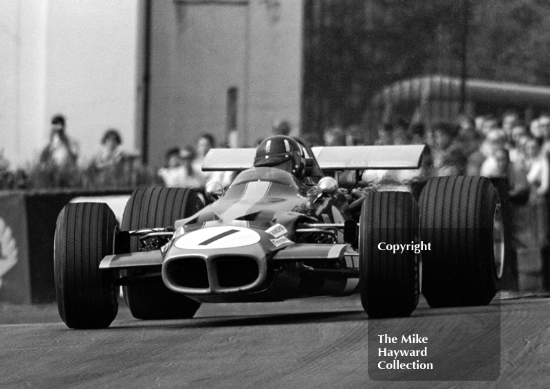 Graham Hill, Roy Winkelmann Lotus 59B, Oulton Park Gold Cup 1969.