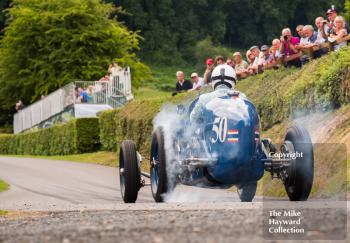 Rob Newall, 1934 Maserati 8CM, 2017 Classic Nostalgia, Shelsley Walsh, July 23.
