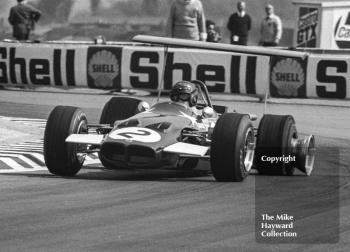 Jochen Rindt, Roy Winkelmann Lotus 59B, with punctured rear tyre, Thruxton, Easter Monday 1969.
