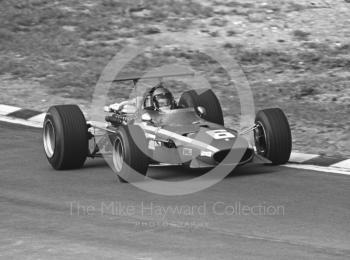 Jacky Ickx, Ferrari V12 312 0009, at Paddock Bend, British Grand Prix, Brands Hatch, 1968.
